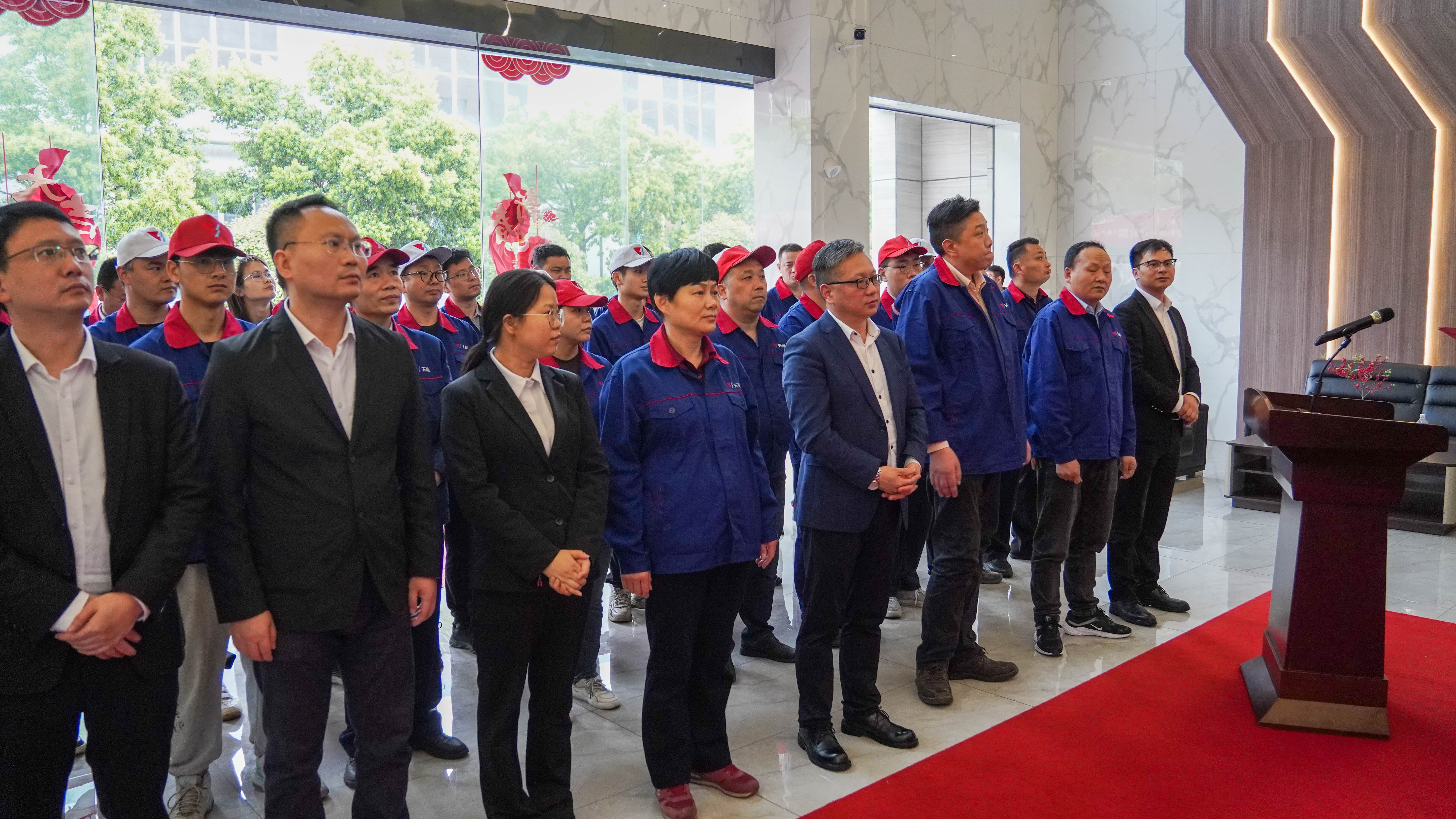 67381����-��Ϸ�ٷ���վ